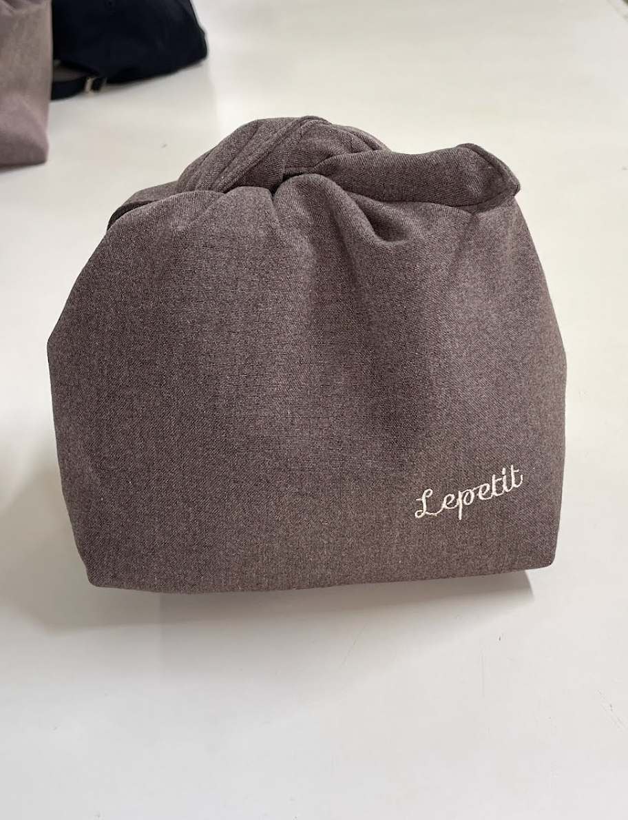 Saquito MÁGICO Tortillero - Bordado con Logotipo - Tortillas calientes hasta +45 minutos y en el refrigerador +12 días frescas. (PRECIO POR PIEZA)