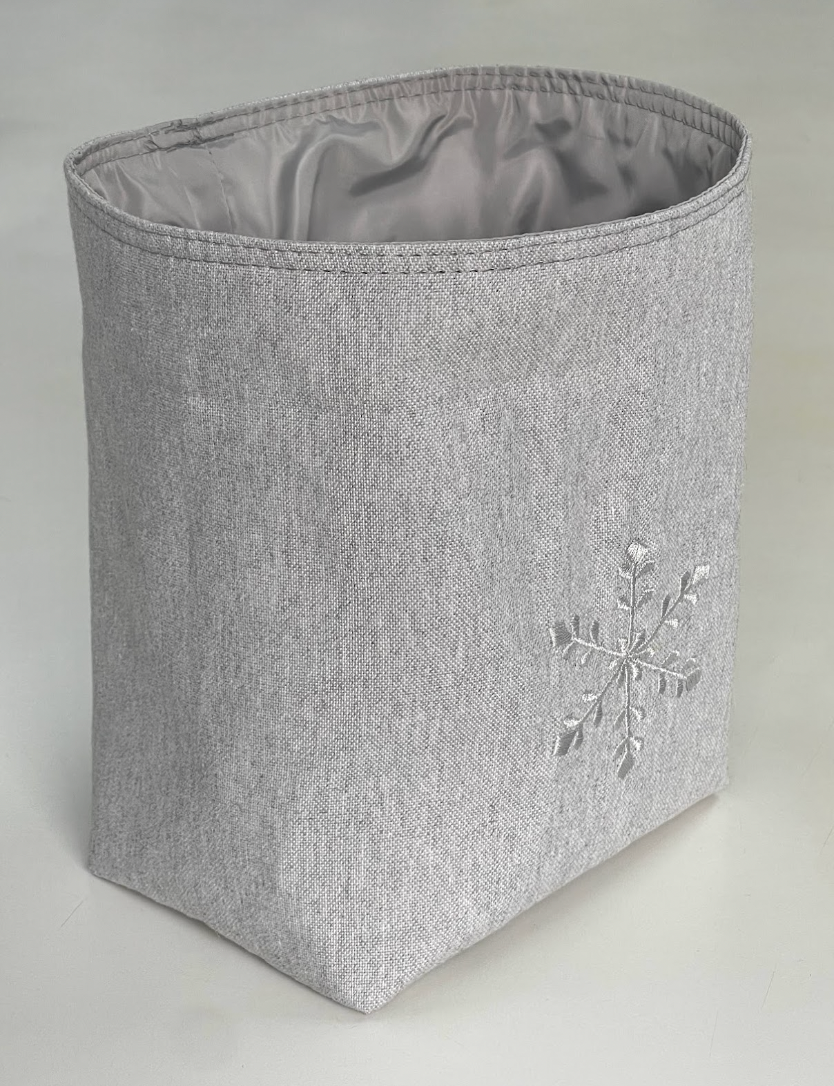 Box Antimanchas Impermeable para Pan y Botana - Bordado con Logotipo (PRECIO POR PIEZA)